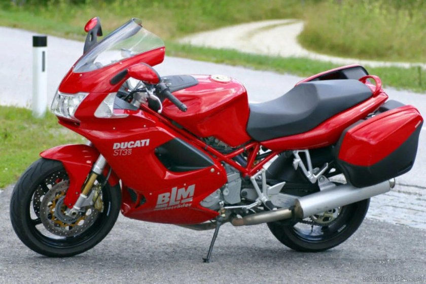 Ducati st3