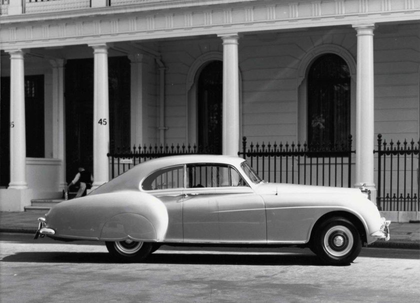 1955 Bentley r-Type Continental