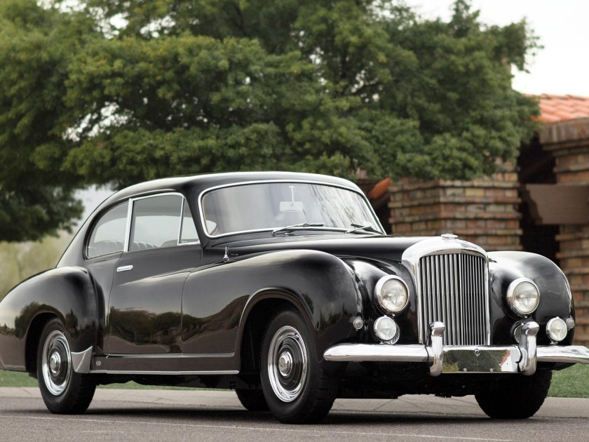 Bentley r-Type Continental 1954