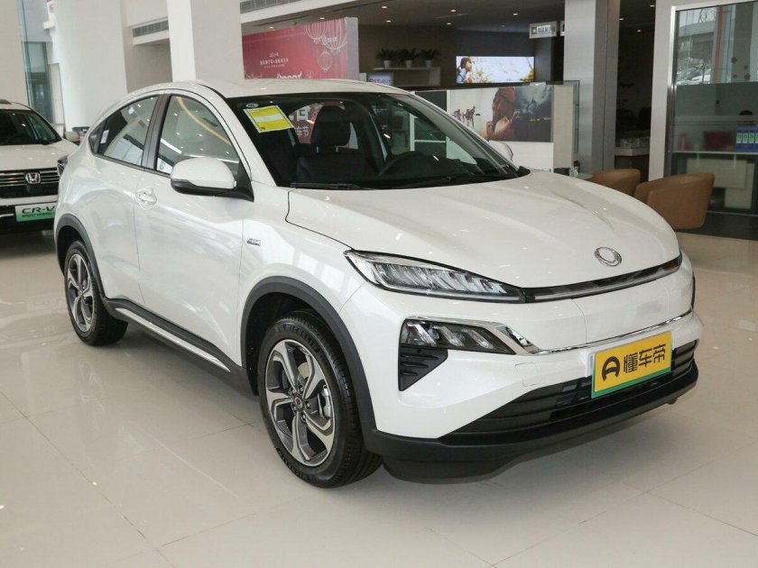 Dongfeng электромобиль 2023