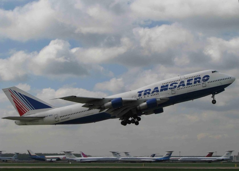 Боинг 747 Трансаэро