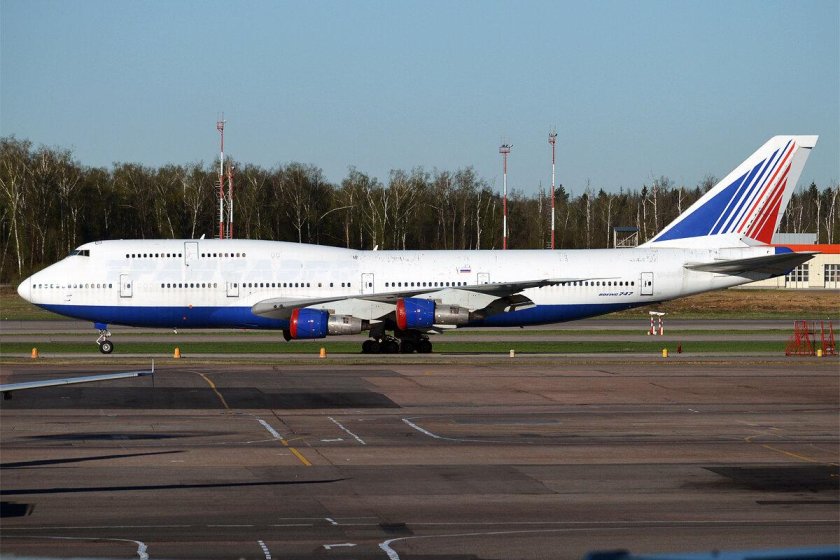 Боинг 747 300 Трансаэро