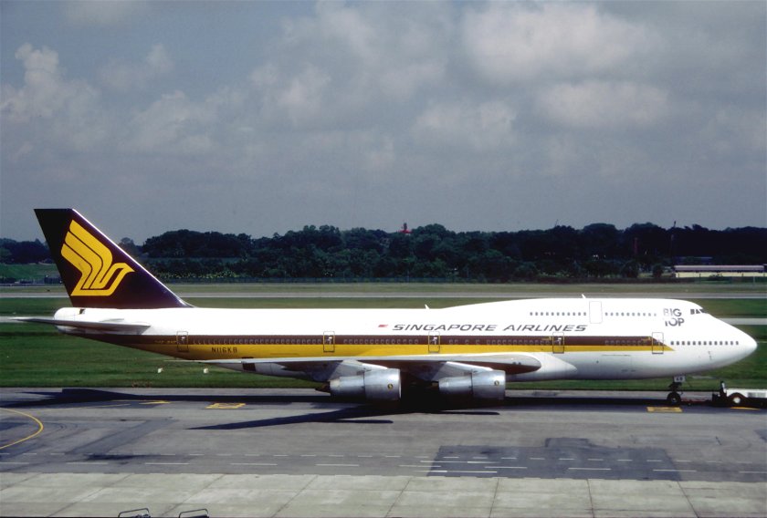 Boeing 747-300 Singapore Airlines