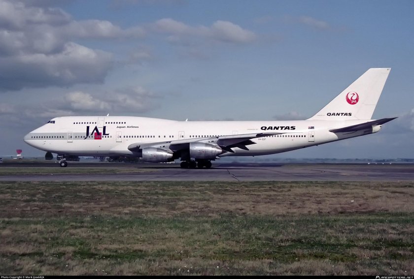 Оставшихся живем japan airlines boeing 747