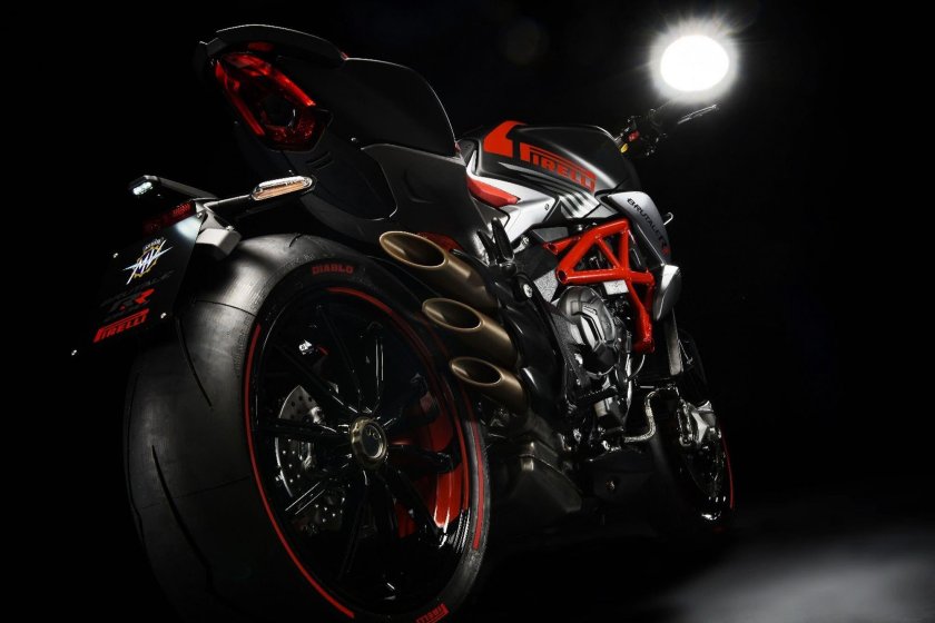 MV Agusta brutale 800 RR