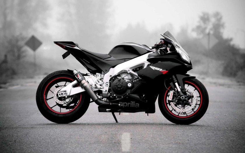 Aprilia rsv4