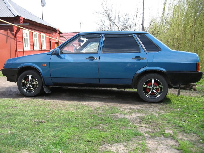 ВАЗ 2109 Аквамарин Люкс