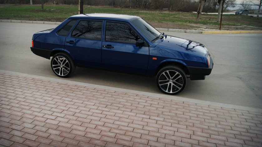 ВАЗ 21099 r15