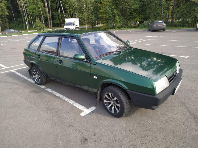 Лада 2109 темно зеленая