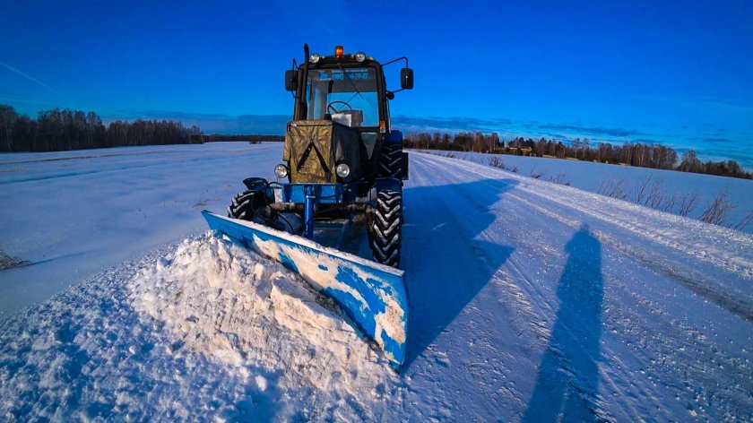 Трактор мтз 82 1