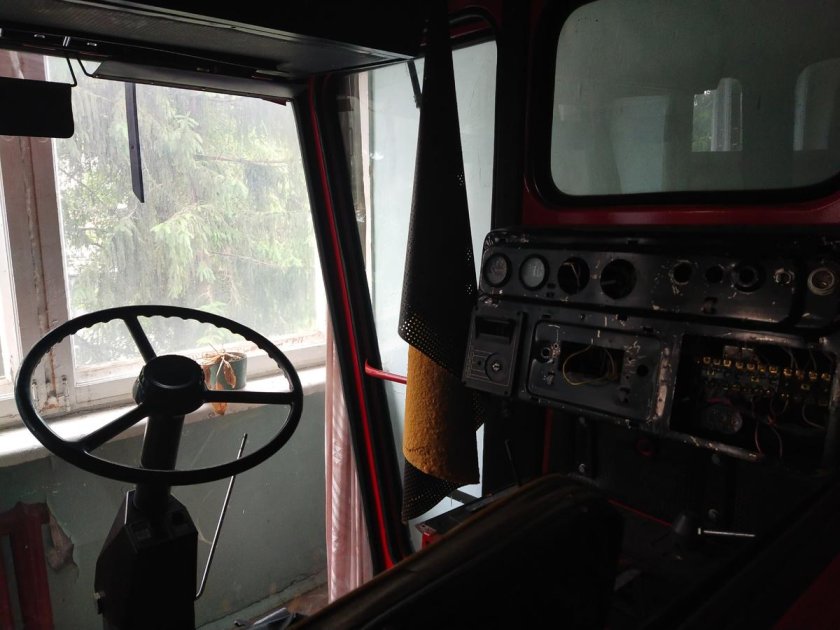 Лиаз 677 кабина