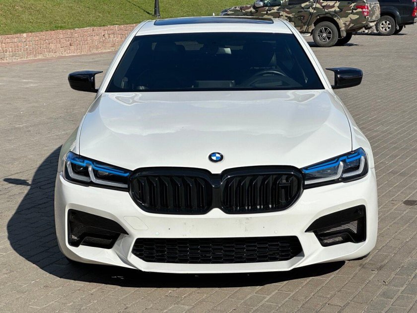 BMW m5 f90 Рестайлинг
