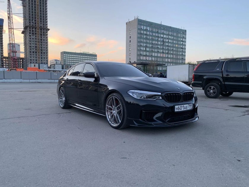 BMW g30 Black Tuning