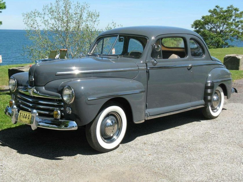 1948 Ford super Deluxe