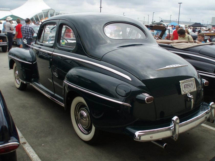 1948 Ford super Deluxe