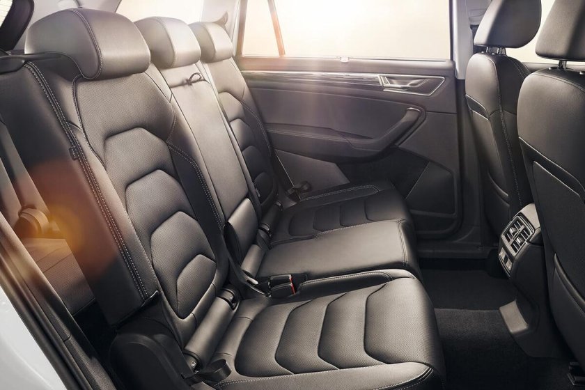 Шкода Кодиак задний ряд