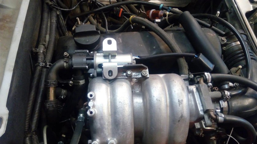 Доп помпа на ниву Шевроле