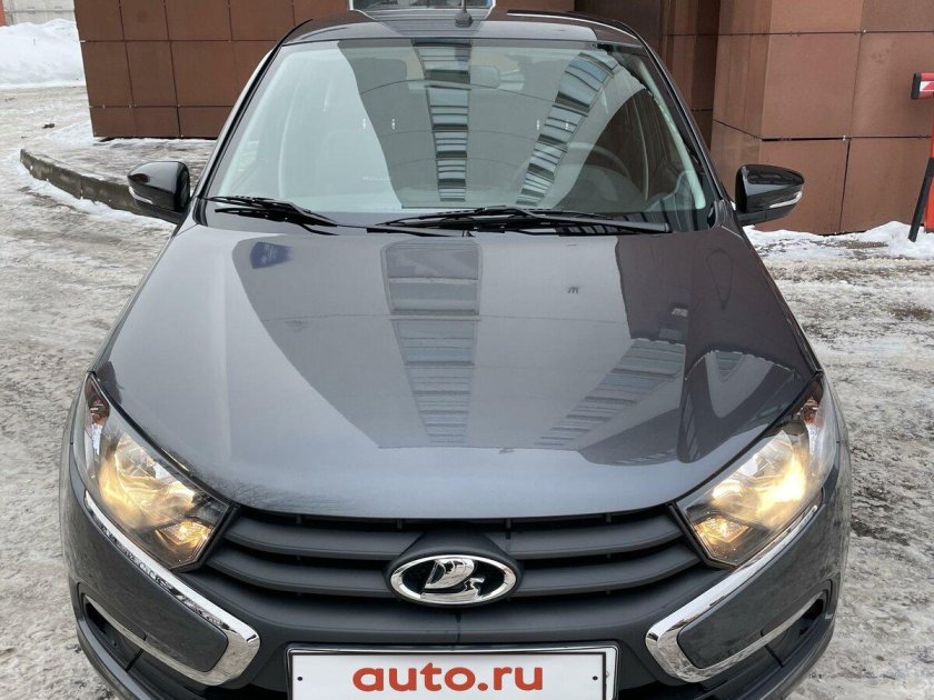 Лада Гранта цвет мокрый асфальт