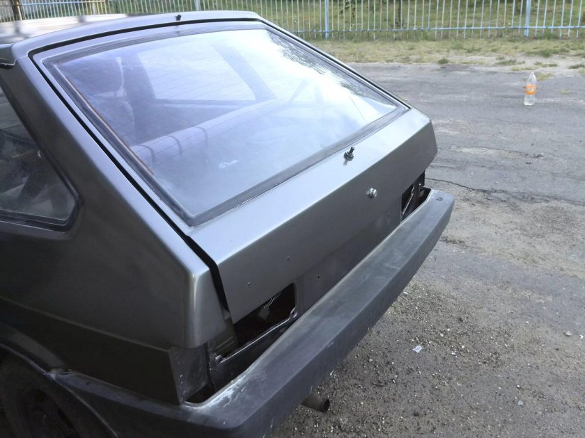 ВАЗ 2109 мокрый асфальт 626