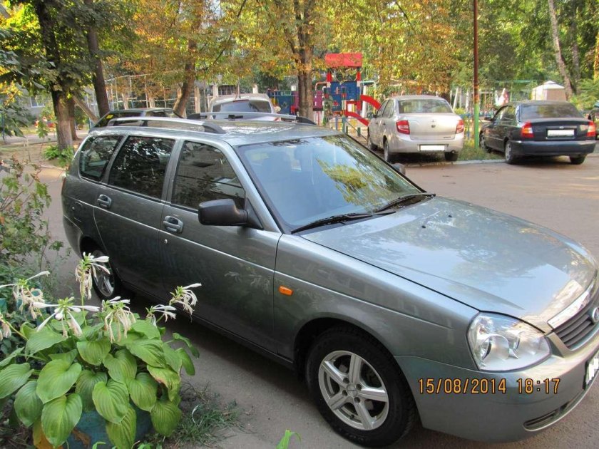 Приора универсал 2011