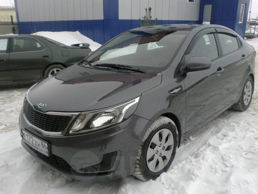 Kia Rio цвет мокрый асфальт
