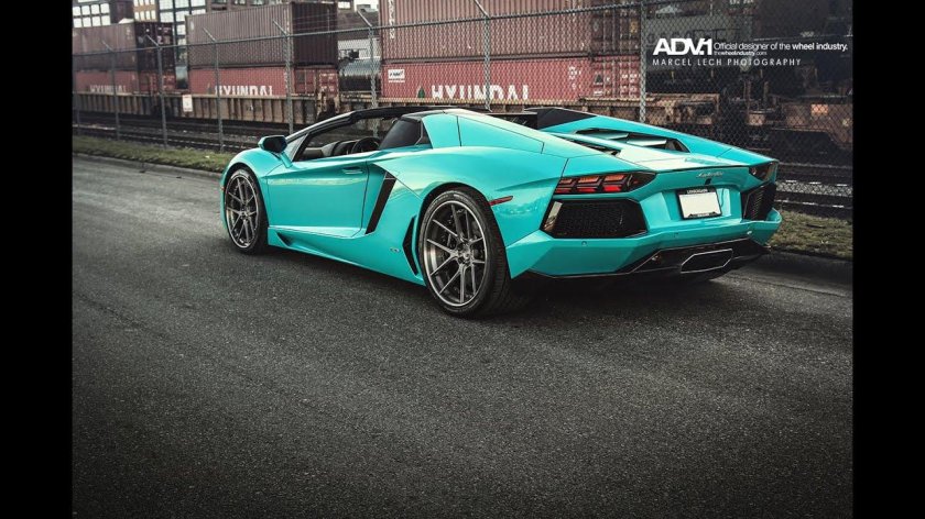 Lamborghini Aventador Roadster
