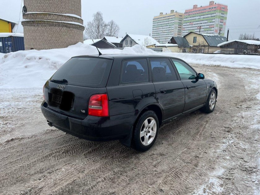 Ауди а4 авант 2000