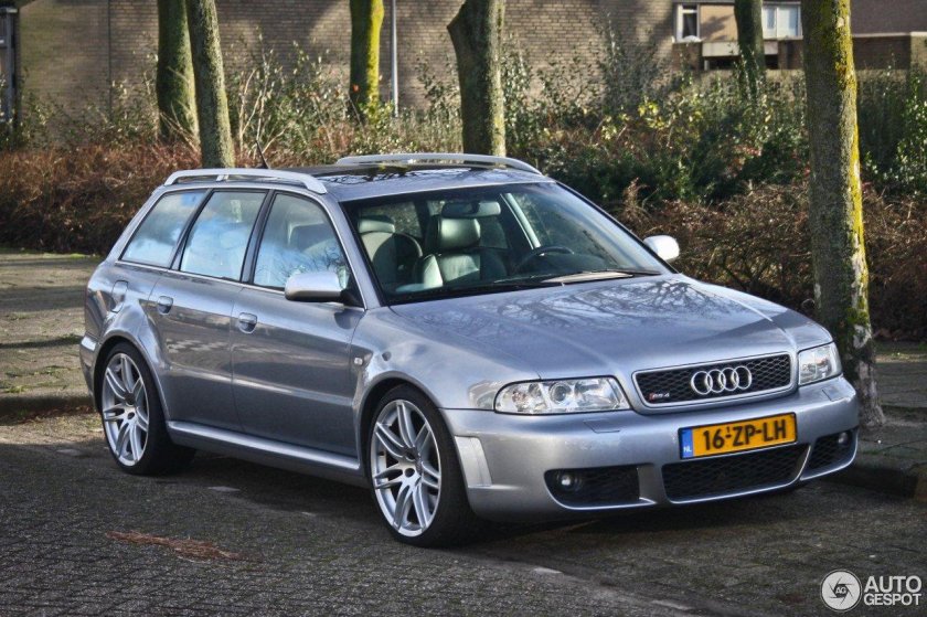 Audi a4 b5 универсал