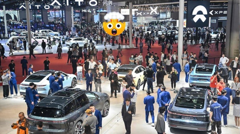 Выставка автомобилей