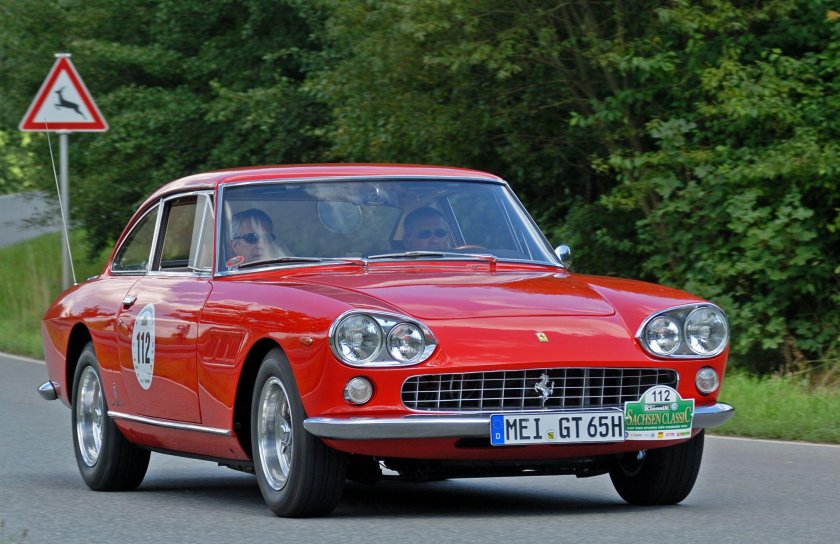 Ferrari 330 gt 2+2