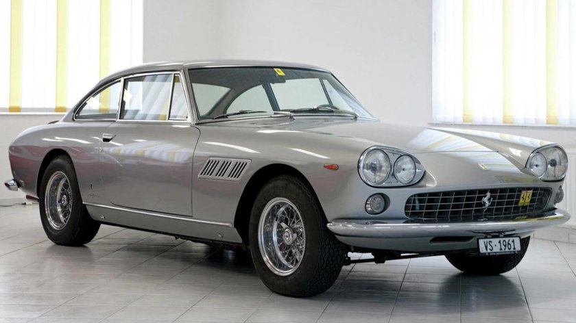 Ferrari 330 gt 2+2