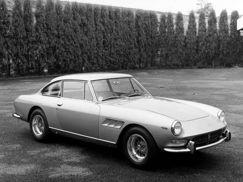 Ferrari 330 gt 2+2