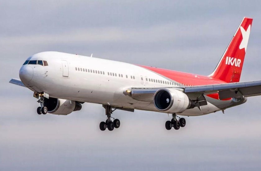 Боинг 757 Икар