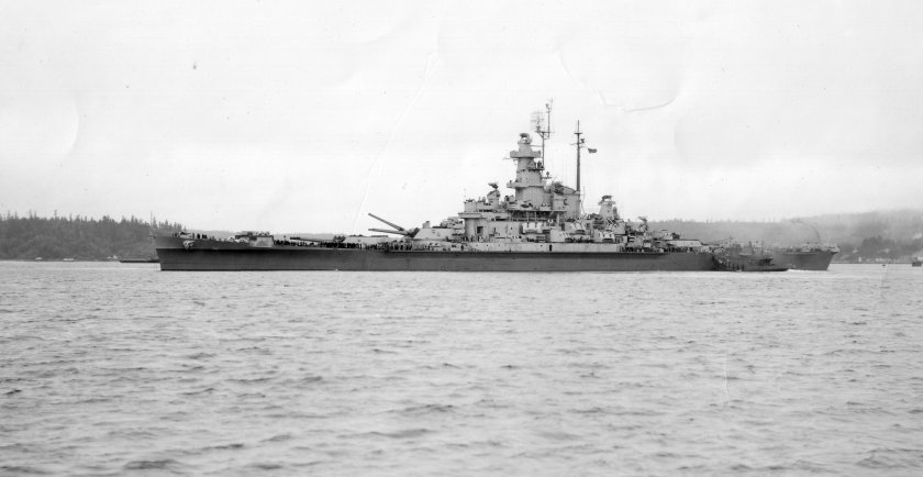 Линкор USS South Dakota