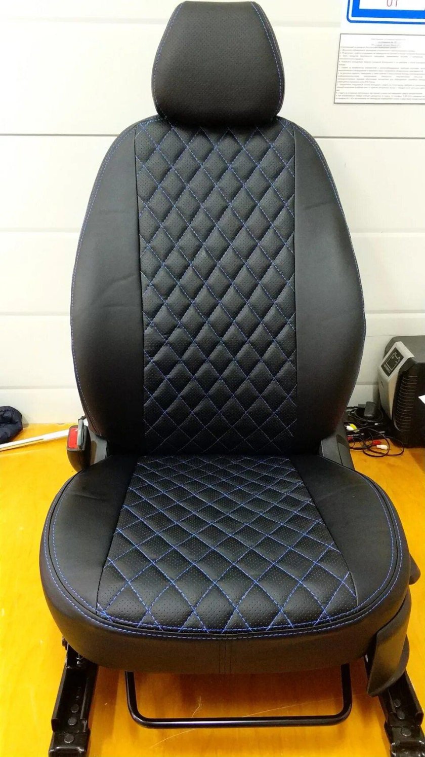 Чехлы Автопилот ромб синяя строчка