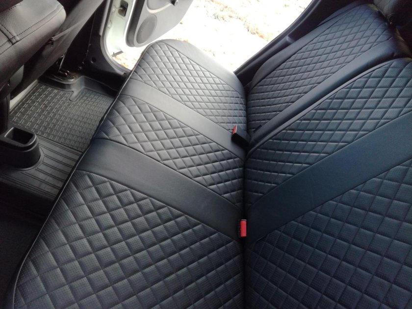 Чехлы Автопилот ромб на Рено Дастер