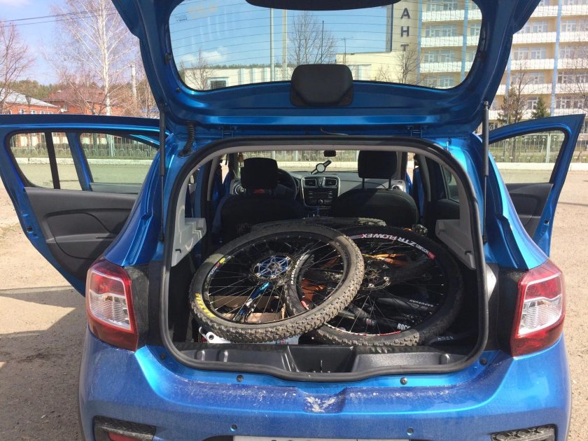 Багажник Рено Сандеро степвей 2