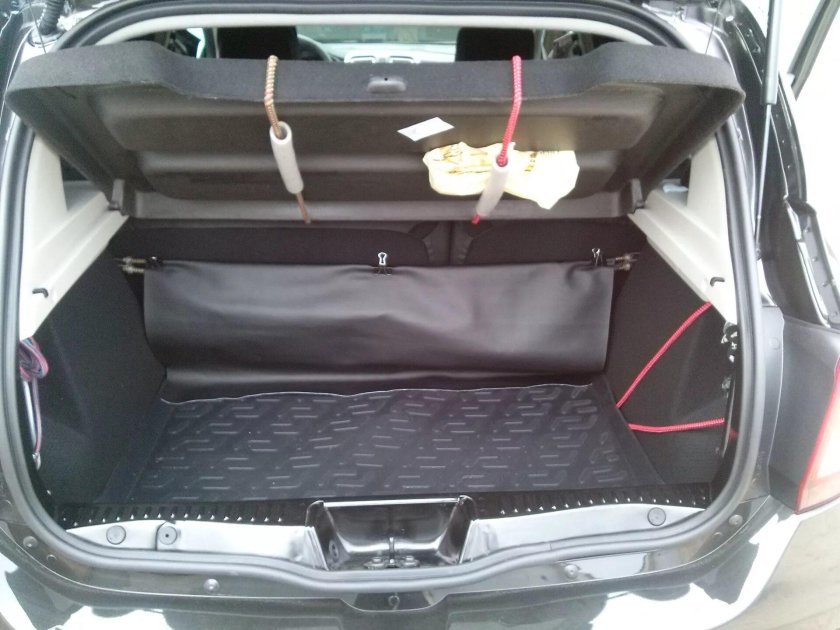 Багажник Рено Сандеро степвей 2