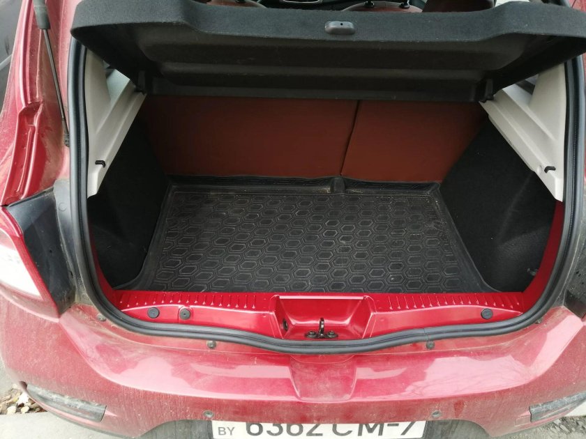 Багажник Рено Сандеро степвей 2