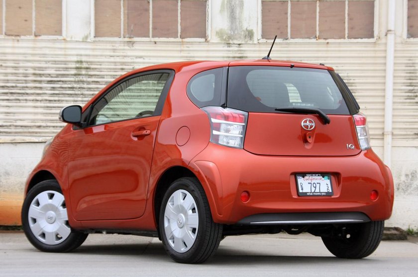 Тойота хэтчбек малолитражка