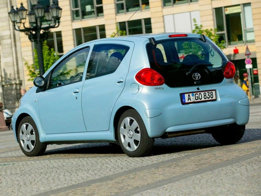 Тойота Айго 2008