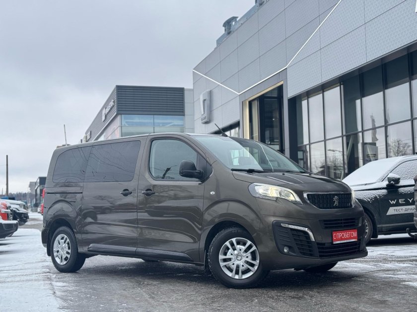 Пежо травеллер 2018