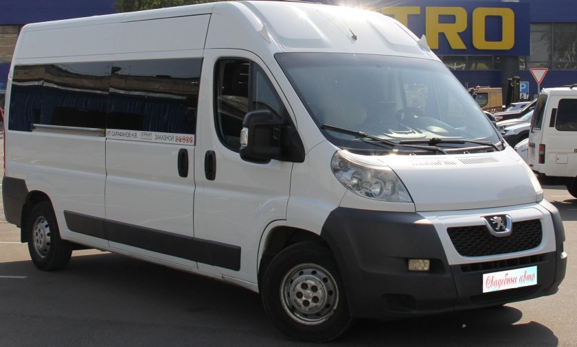 Peugeot Boxer микроавтобус