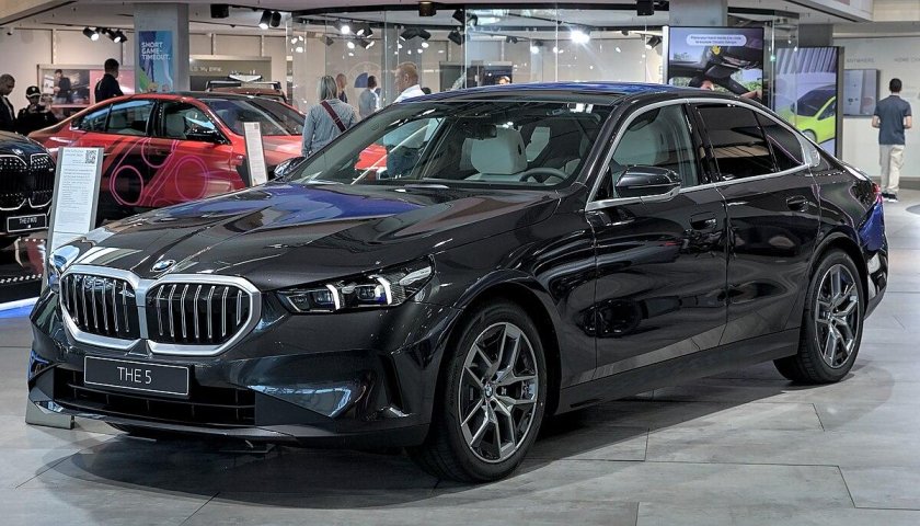 BMW 530 2023