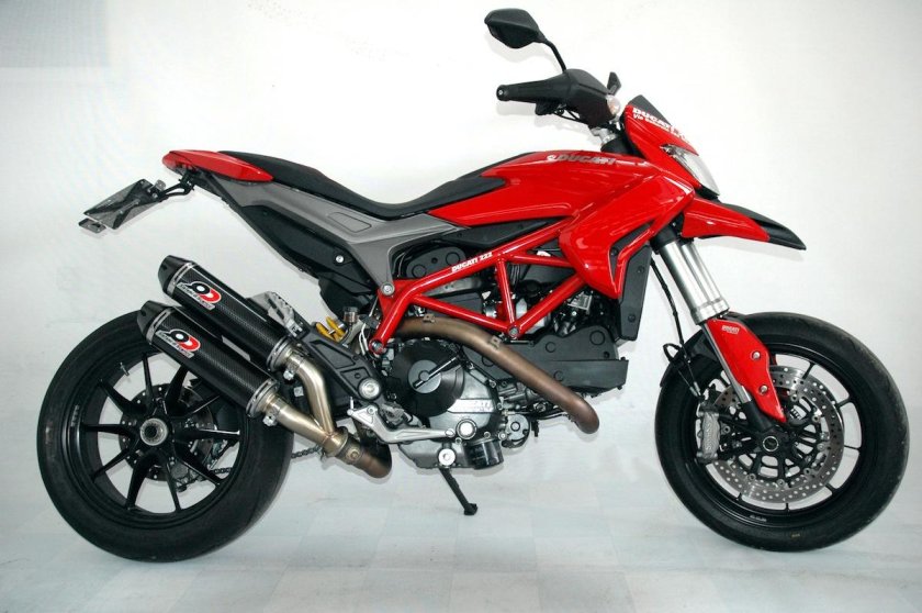Ducati Hypermotard 821