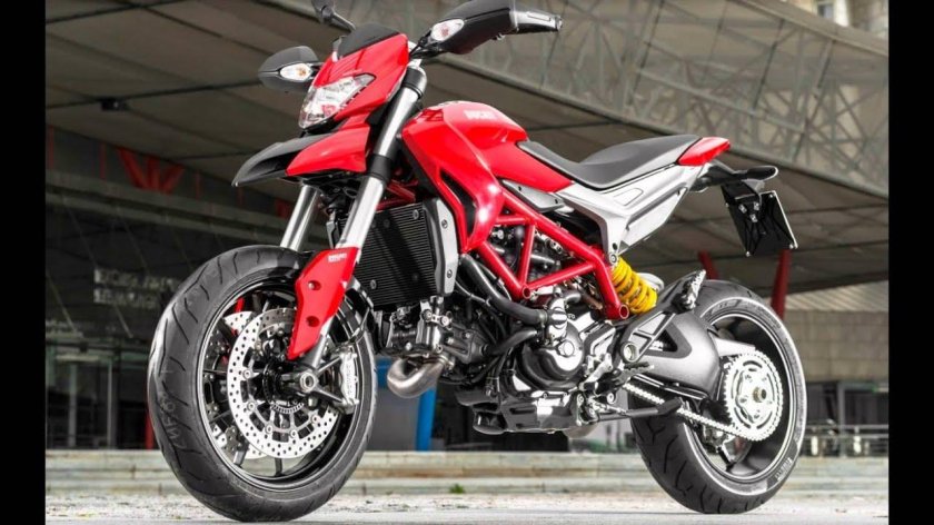 Ducati Hypermotard 821