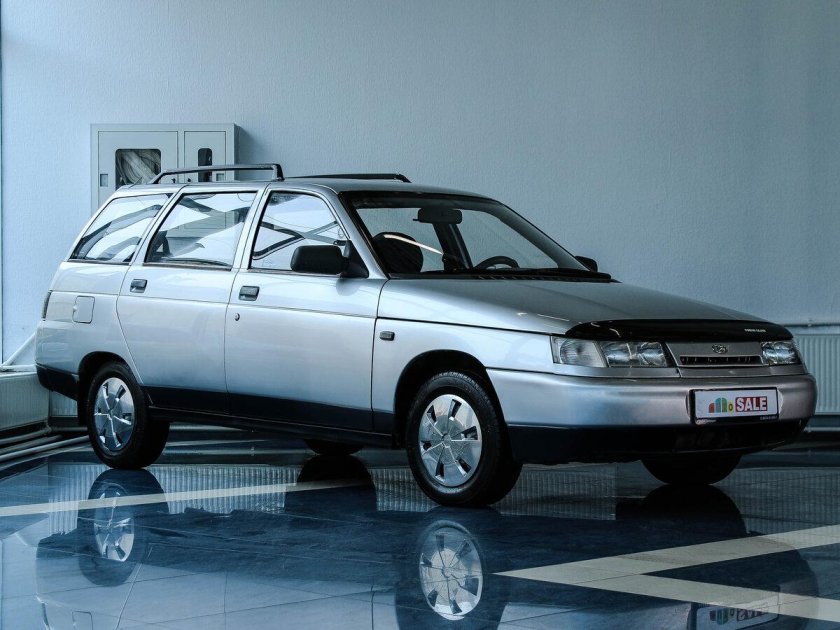 Lada (ВАЗ) 2111
