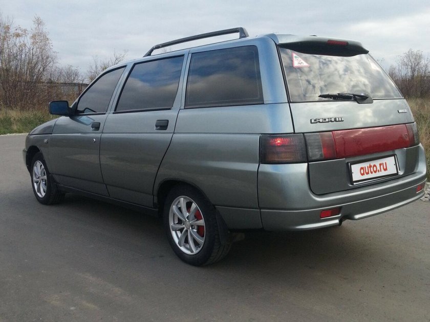 ВАЗ 2111 седан