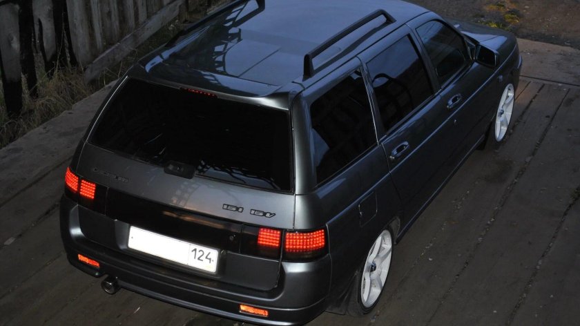 ВАЗ 2111 универсал тюнингованный