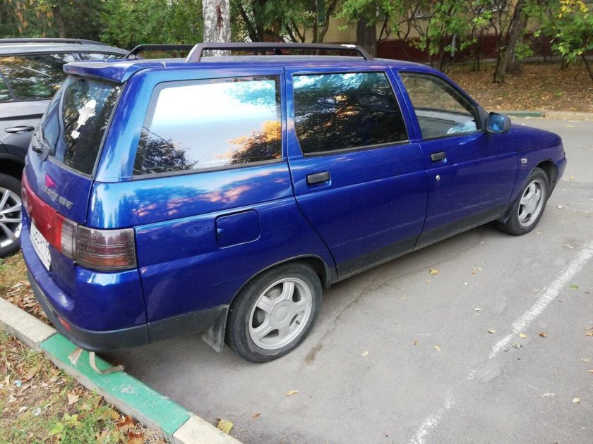 Lada (ВАЗ) 2111